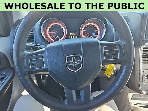 Used 2014 Dodge Grand Caravan American Value Package image 18
