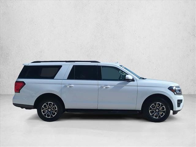Used 2024 Ford Expedition Max XLT RWD image 4