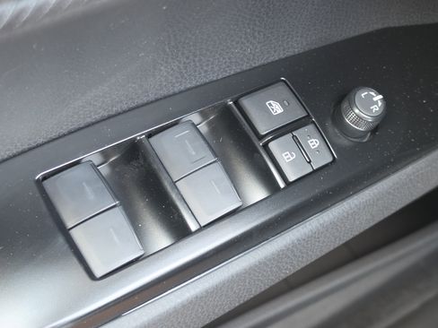New 2026 Toyota Camry SE FWD image 13