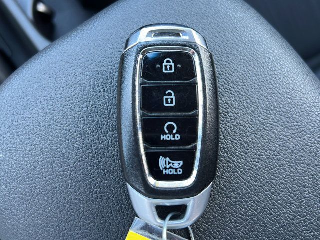 Certified 2023 Hyundai Kona SEL FWD image 33