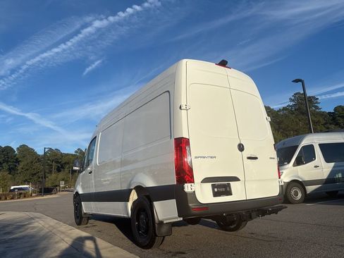 New 2026 Mercedes-Benz Sprinter 2500 image 9