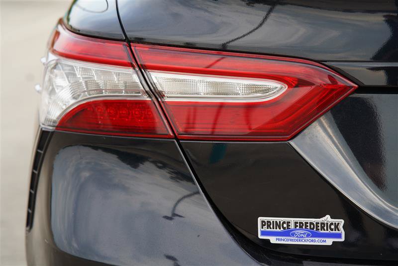 Used 2019 Toyota Camry XSE w/ Navigation Package FWD image 33