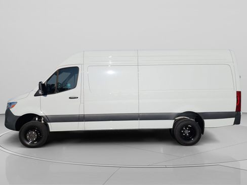 Used 2024 Mercedes-Benz Sprinter 3500 w/ Parking Package image 2