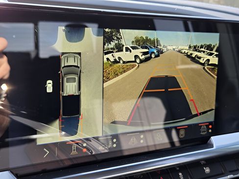 New 2026 Chevrolet Silverado 1500 High Country image 9