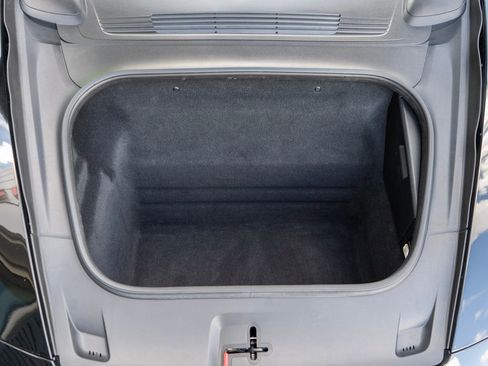 Used 2021 Porsche 911 Carrera RWD image 34