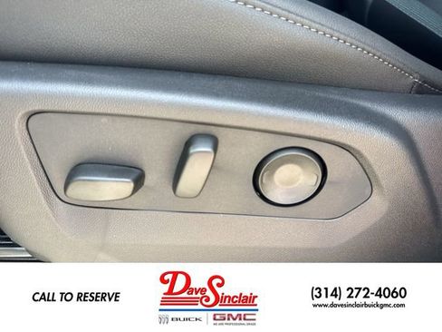 New 2026 GMC Sierra 1500 SLT w/ SLT Premium Package AWD/4WD image 12