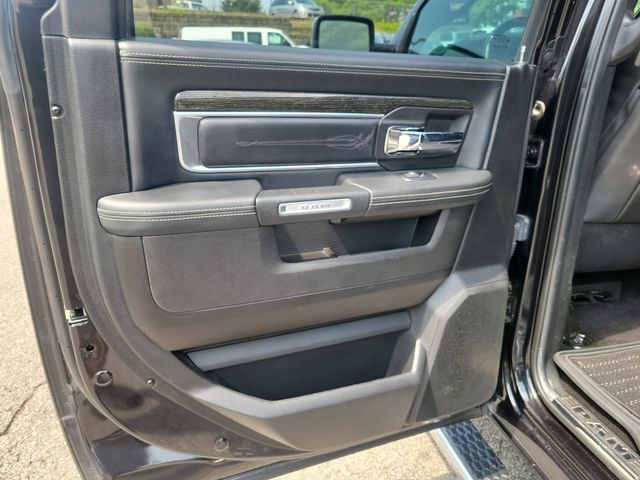 Used 2017 RAM 1500 Limited AWD/4WD image 11