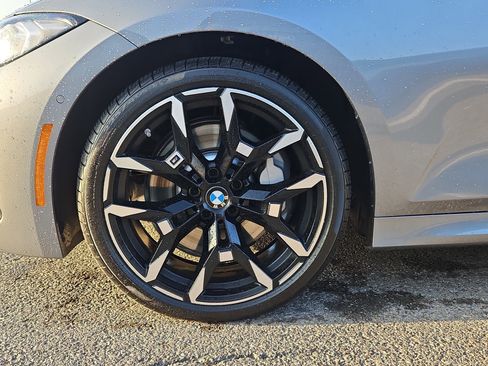 Used 2025 BMW 330i xDrive 330i xDrive w/ M Sport Package image 12