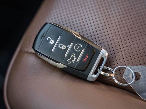 Certified 2022 RAM 1500 Limited image 57