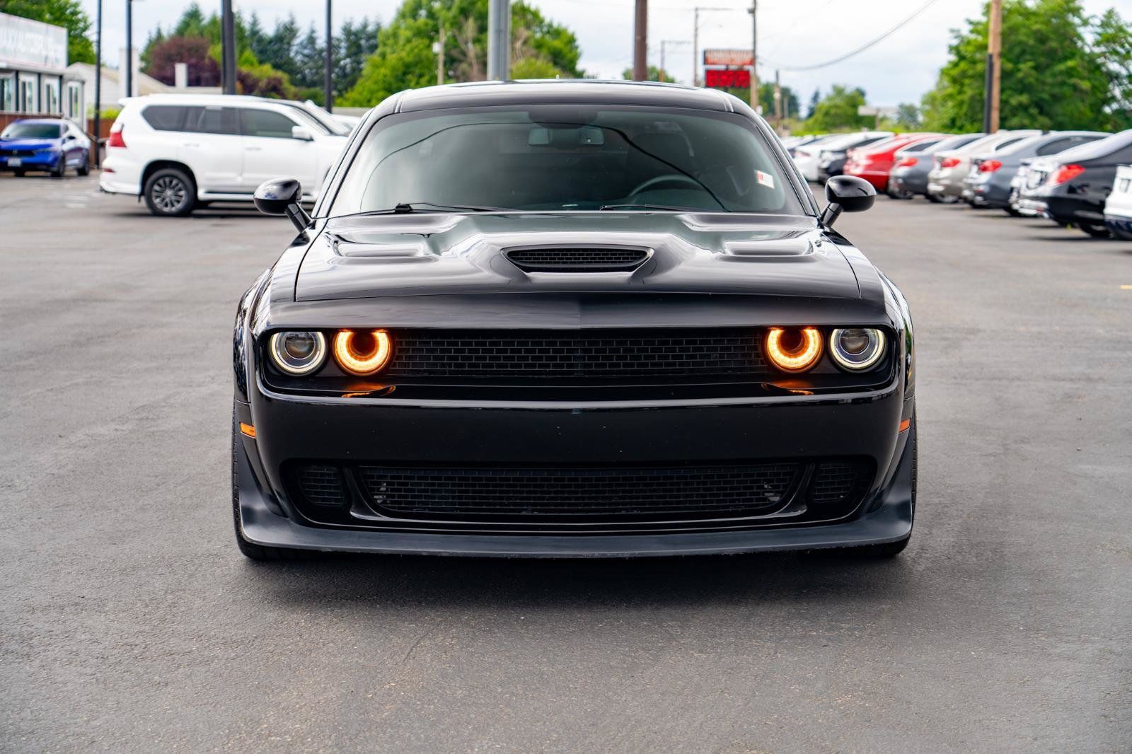 Used 2019 Dodge Challenger R/T Scat Pack w/ Widebody Package RWD image 2
