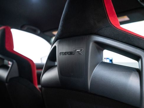 Used 2025 Honda Civic Type R image 41