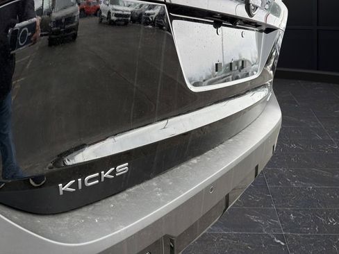 New 2026 Nissan Kicks SV image 32