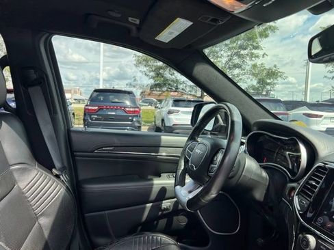 Used 2021 Jeep Grand Cherokee SRT AWD/4WD image 38