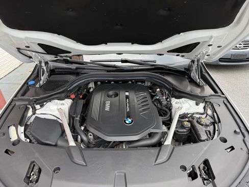 Used 2018 BMW 640i Gran Turismo xDrive AWD/4WD image 31