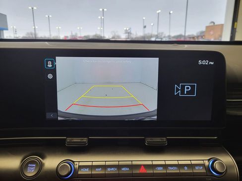 Used 2025 Hyundai Kona SEL image 10