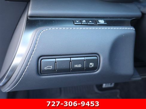 Used 2019 Lexus LC 500 Coupe w/ Performance Package image 20