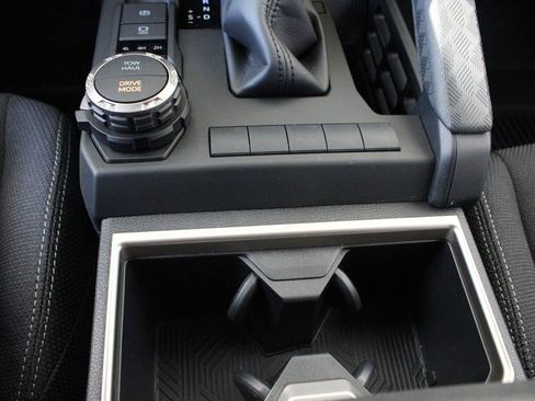 New 2026 Toyota 4Runner TRD Sport AWD/4WD image 39