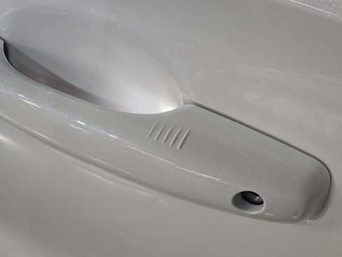 New 2026 Lincoln Corsair Reserve image 17