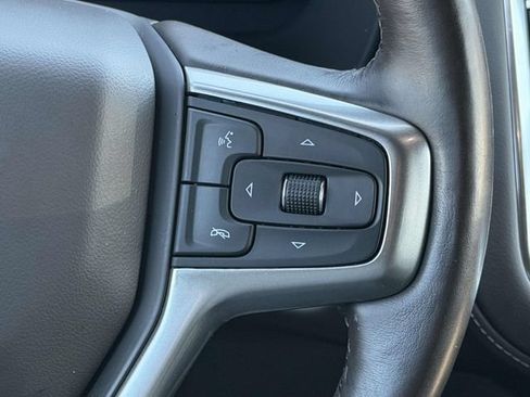 Used 2022 Chevrolet Tahoe Z71 w/ Z71 Off-Road Package AWD/4WD image 19