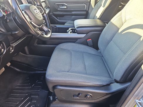 Used 2021 RAM 1500 Big Horn image 29