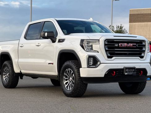 Used 2020 GMC Sierra 1500 AT4 w/ AT4 Premium Package image 5
