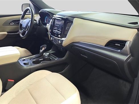 Used 2023 Chevrolet Traverse LS w/ Safety Package image 16