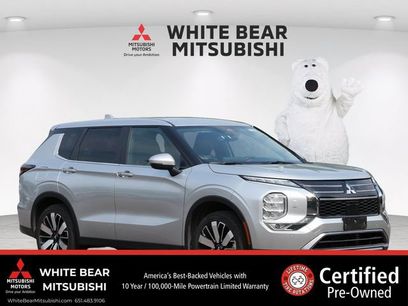 Used 2025 Mitsubishi Outlander SE