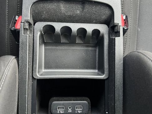 Used 2019 Dodge Charger SXT image 24