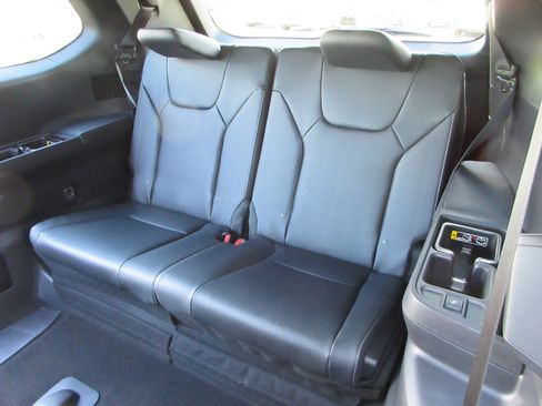 New 2026 Lexus TX 500h AWD image 20