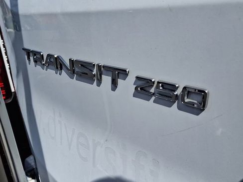 Used 2018 Ford Transit 250 148 Medium Roof RWD image 12