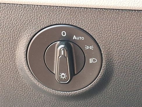 Used 2022 Volkswagen Taos S FWD image 24
