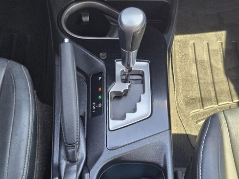 Used 2016 Toyota RAV4 Limited image 41