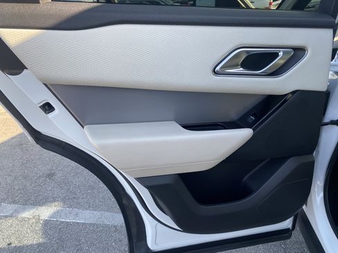 Used 2020 Land Rover Range Rover Velar R-Dynamic S image 14