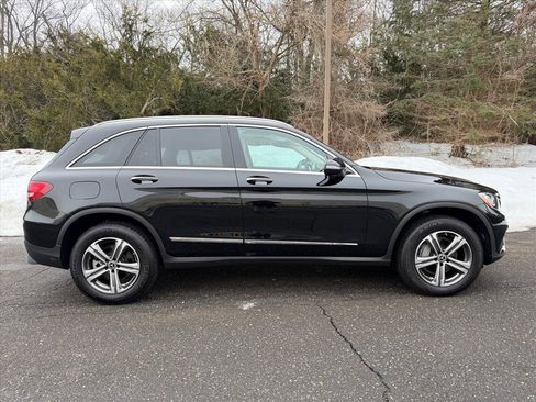 Used 2018 Mercedes-Benz GLC 300 4MATIC image 6