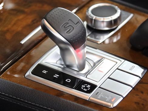 Used 2013 Mercedes-Benz SL 550 image 57