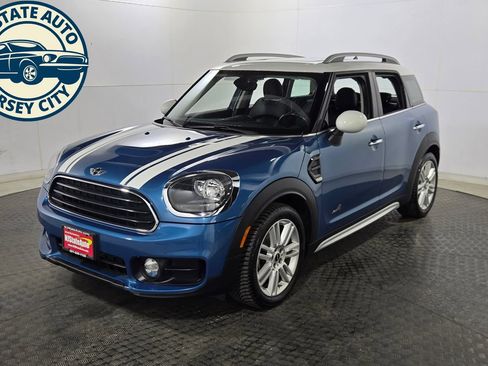 Used 2018 MINI Cooper Countryman ALL4 AWD/4WD image 3