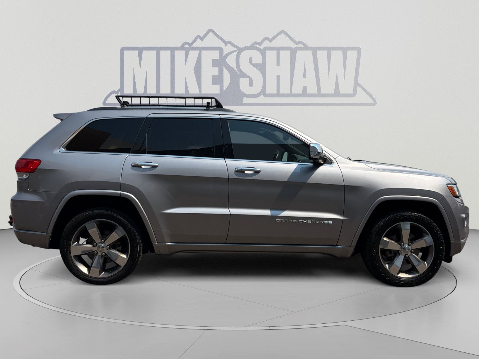Used 2014 Jeep Grand Cherokee Overland AWD/4WD image 6
