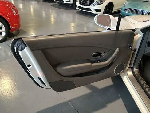 Used 2013 Bentley Continental GT w/ Color Specification Pkg image 33