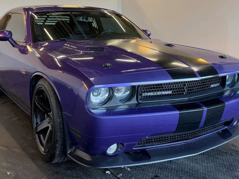 Used 2014 Dodge Challenger SRT8 Core image 4