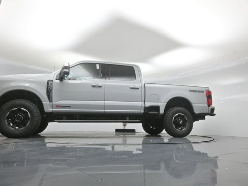 New 2026 Ford F250 Platinum w/ Platinum Plus Package AWD/4WD image 51