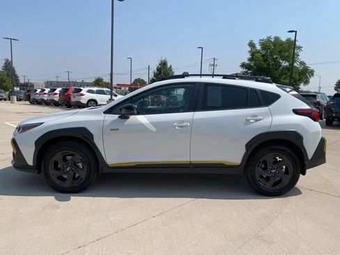 Used 2024 Subaru Crosstrek 2.5i Sport w/ Popular Package #4A AWD/4WD image 2