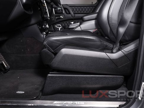 Used 2016 Mercedes-Benz G 63 AMG 4MATIC image 22