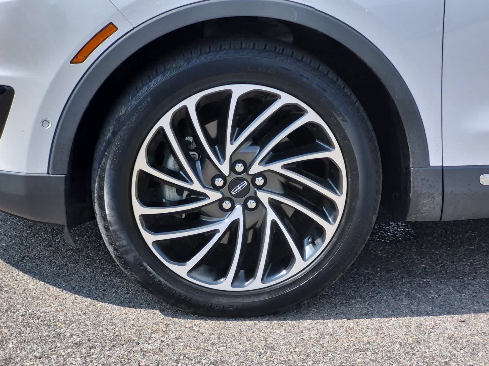 Used 2019 Lincoln Nautilus Reserve AWD/4WD image 14