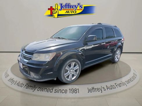 Used 2011 Dodge Journey Lux w/ Navigation Convenience Group FWD image 1
