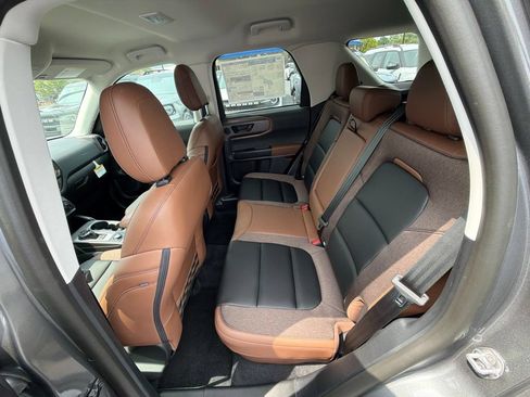 New 2026 Ford Bronco Sport Outer Banks w/ Outer Banks Tech Package+ AWD/4WD image 15