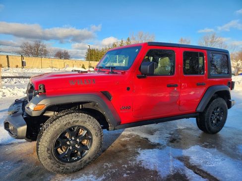 Used 2021 Jeep Wrangler Unlimited Sport image 2
