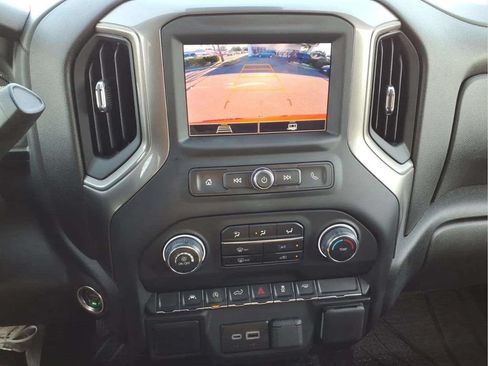 Used 2026 Chevrolet Silverado 1500 Custom w/ Turbomax Blackout Package RWD image 15