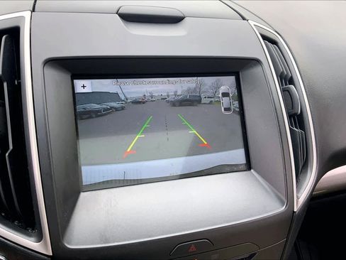 Used 2017 Ford Edge SEL w/ Equipment Group 201A image 27