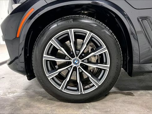 Used 2022 BMW X5 xDrive45e w/ M Sport Package AWD/4WD image 10