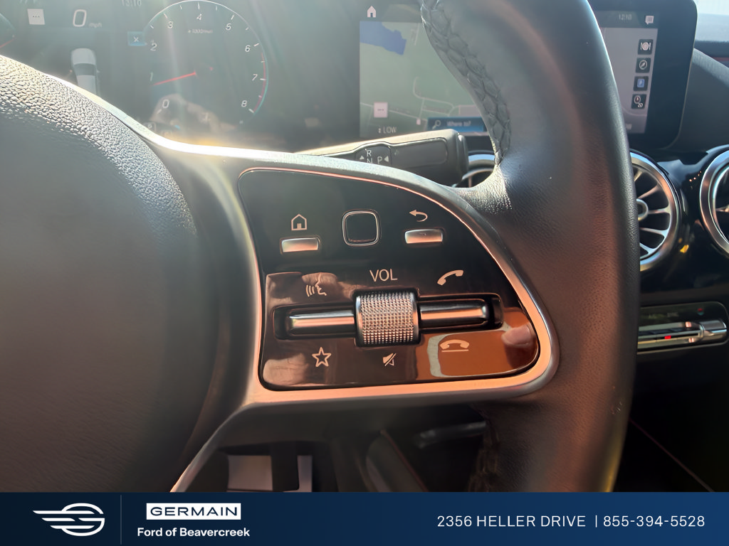 Used 2021 Mercedes-Benz GLA 250 4MATIC w/ Premium Package image 24